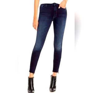 Mother High Waisted Looker Ankle Fray color hey good lookin’ size 25